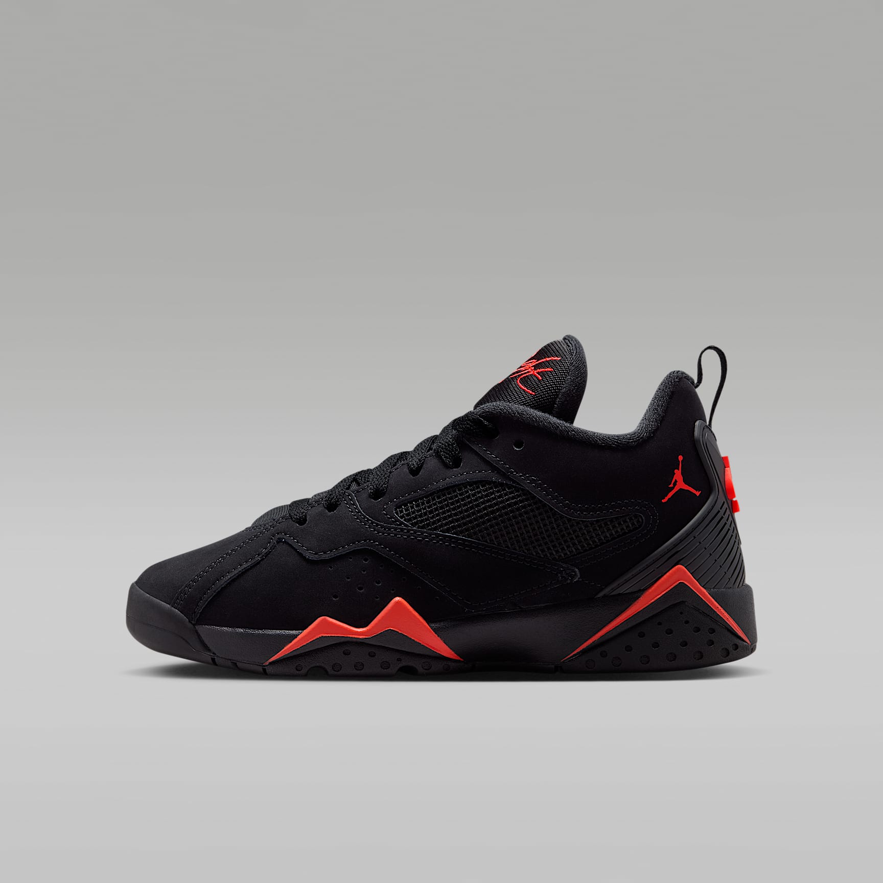 NIKE公式】エア ジョーダン MVP 92 ジュニアシューズ.オンラインストア